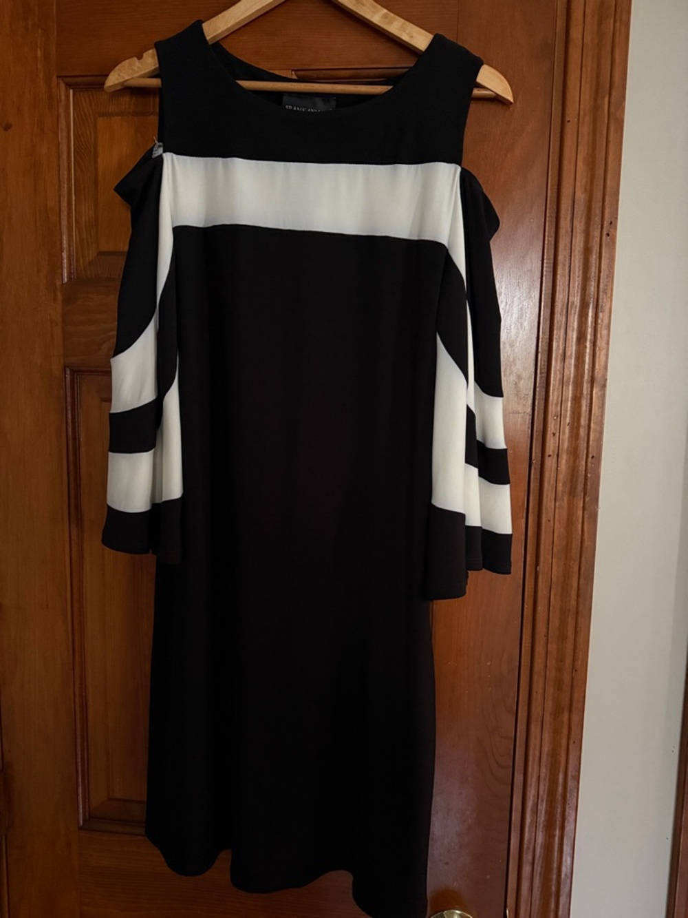 Frank Lyman Design Black and White Cold-Shoulder Midi Dress